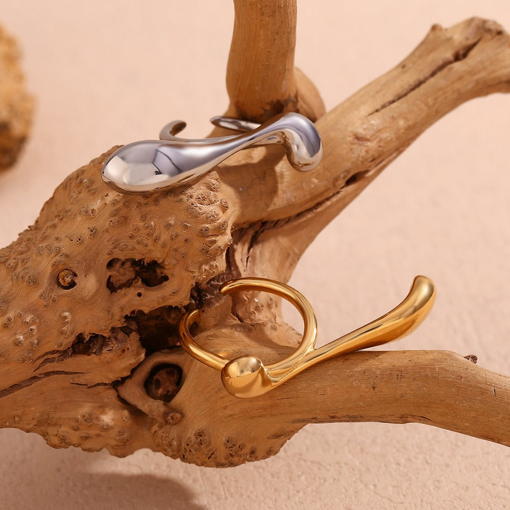 Holly – Anillo Abierto Gota de Agua Irregular