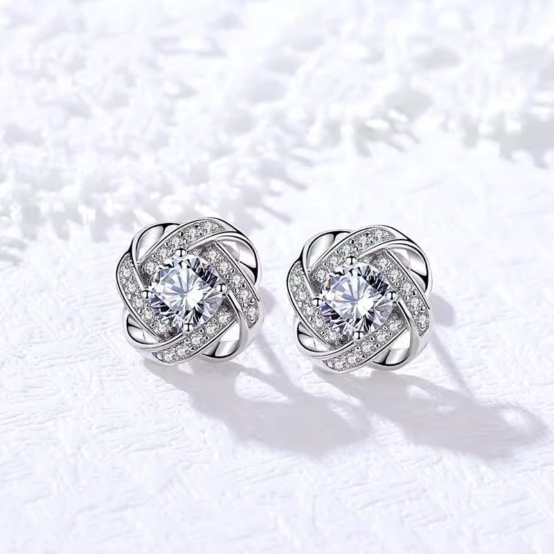 Ryoshi – Aretes Cruz Flor Espiral