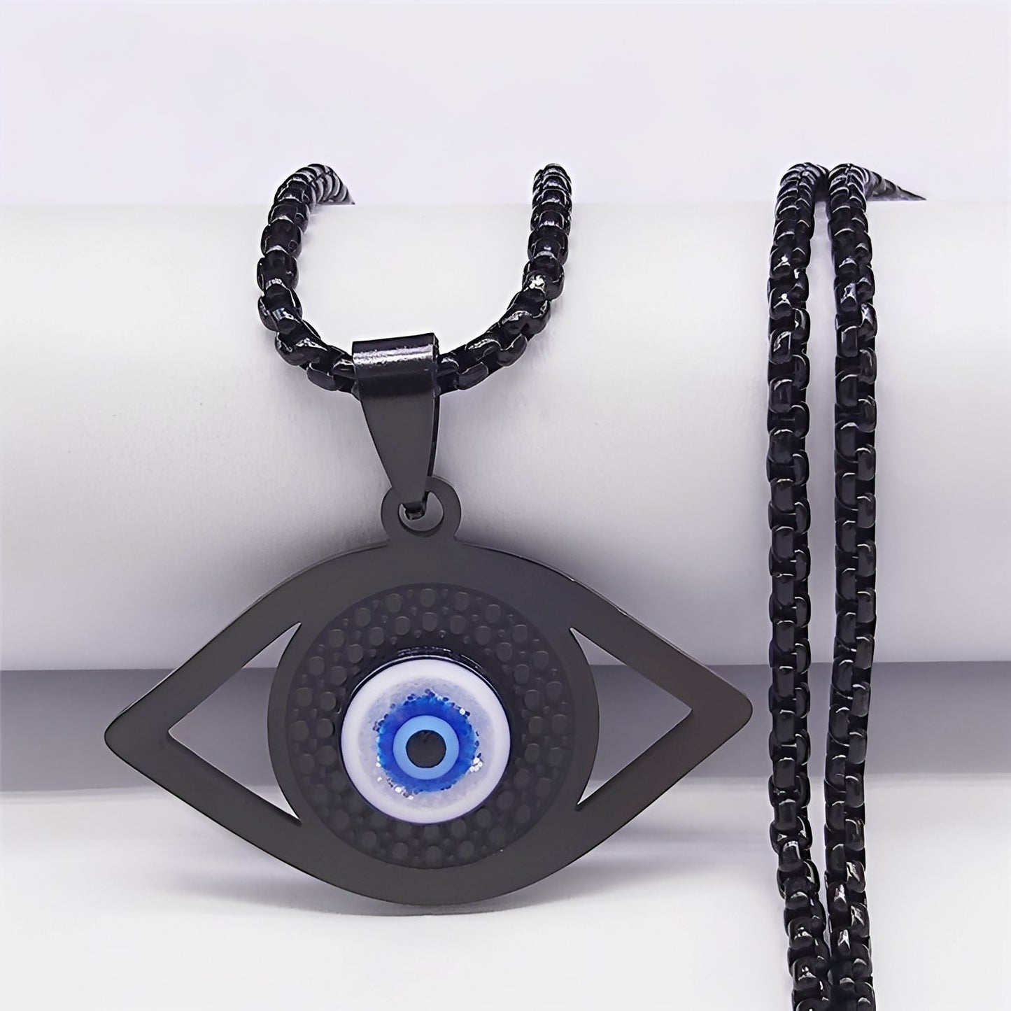 Kyra – Collar Protector Ojo Azul