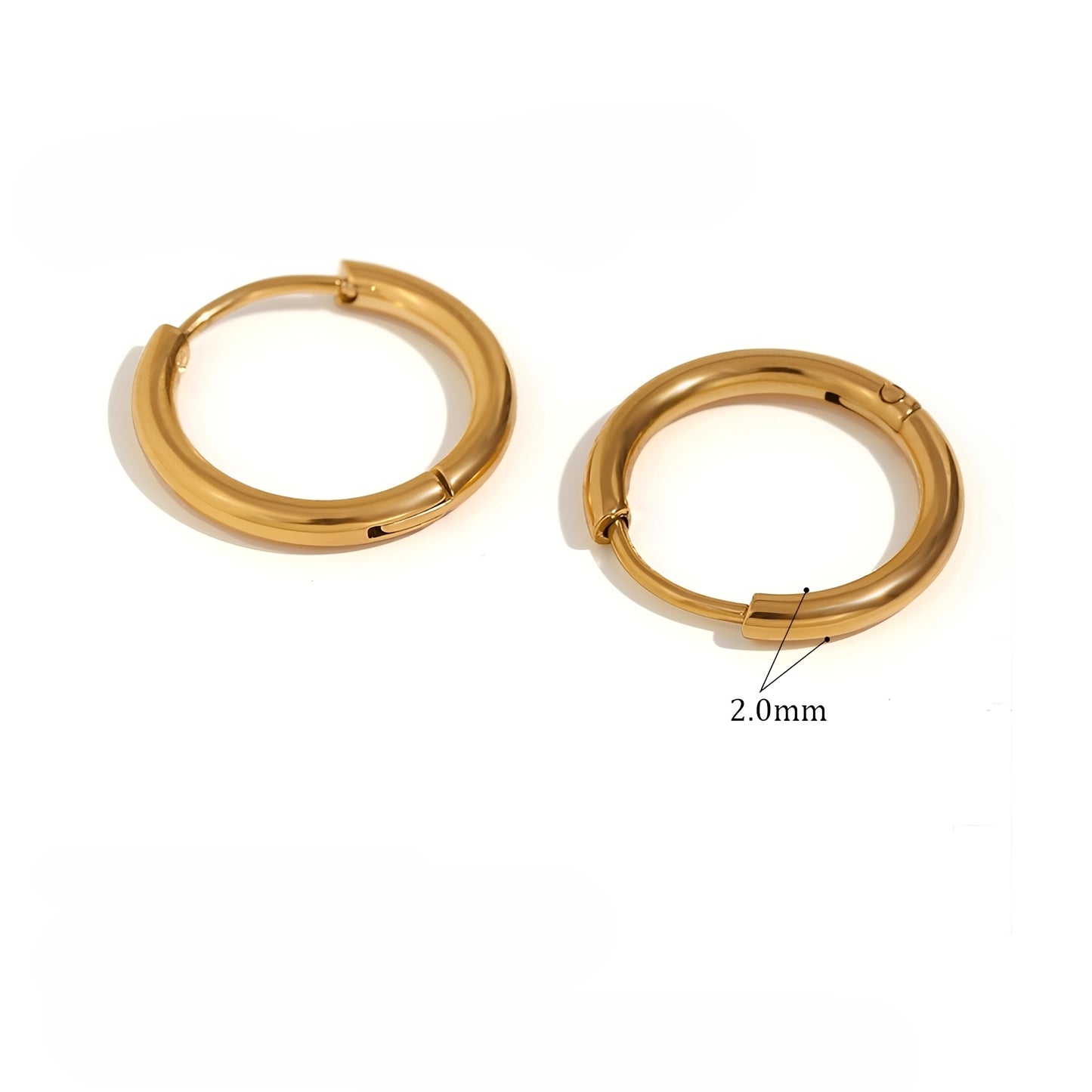Aria – Aro Ear Cuff Dorado Minimalista