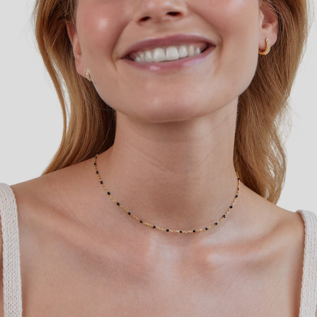 Yara – Collar de Perlas Negras Elegantes