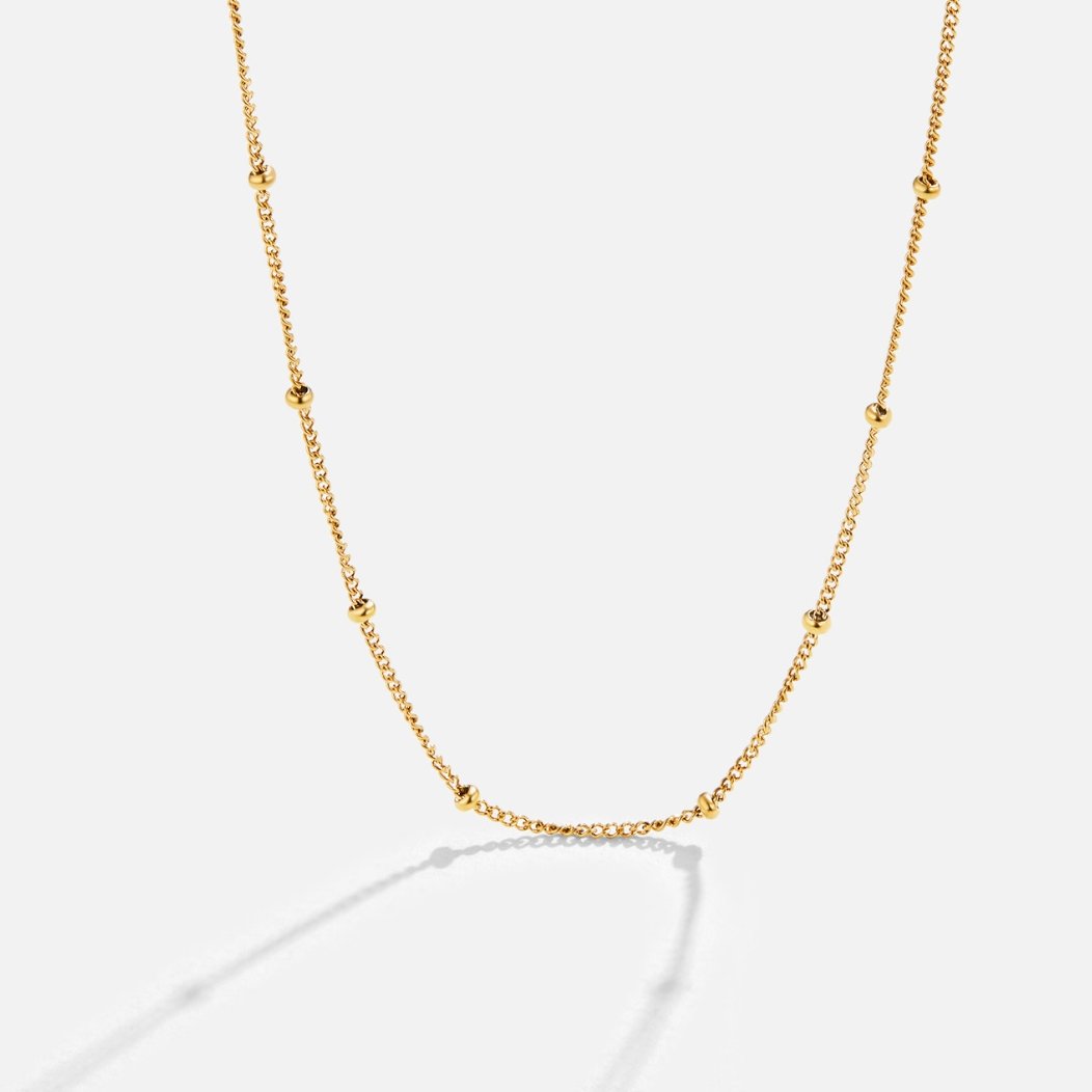 Niyah – Collar Dorado Chic