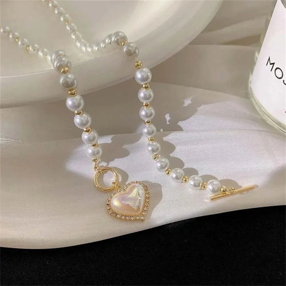 Amara – Collar Corto de Perlas