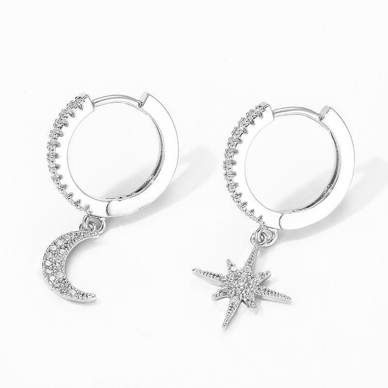 Sumner – Pendientes Dorados con Luna y Estrella
