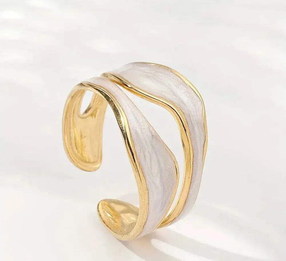 Niana – Anillo Vintage en Oro Blanco