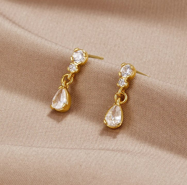Yarina – Pendientes de cristal en forma de gota