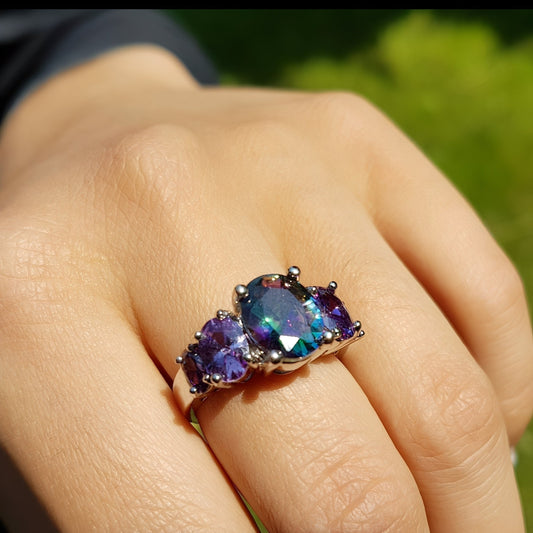 Kira – Anillo Brillante 5 Gemas Místicas
