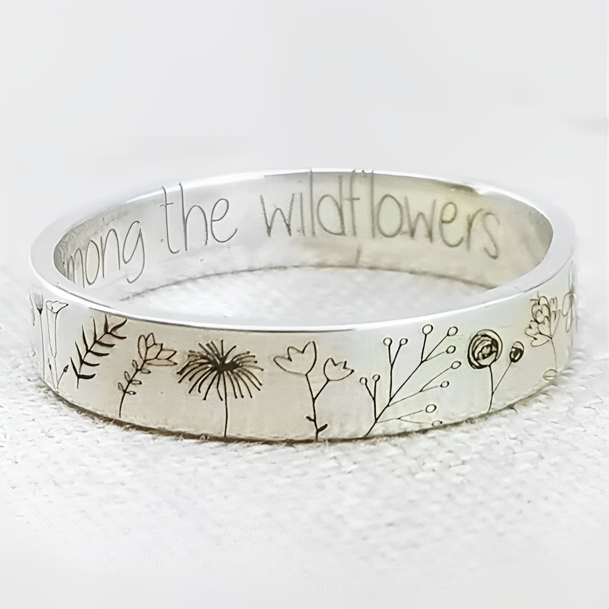 Alma – Anillo con Diseño de Diente de León