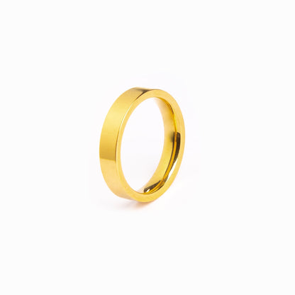 Ozlivra – Bague Dorée Intemporelle