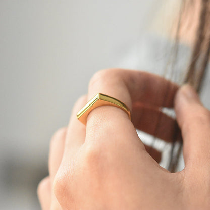 Elena – Bague Elegante y Refinada