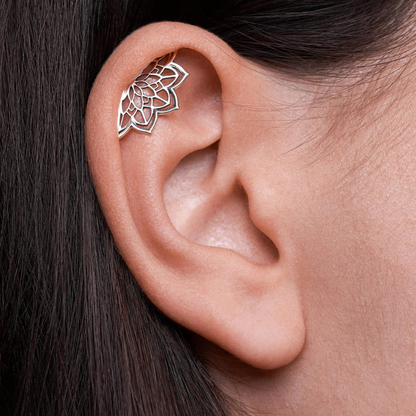 Aretes Helix Dama con Diseño Mandala