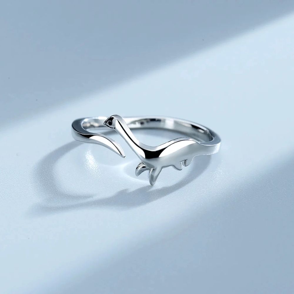 Anillo de Dinosaurio Ajustable con Diseño Abierto