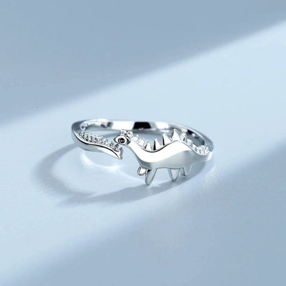 Anillo de Dinosaurio Ajustable con Diseño Abierto
