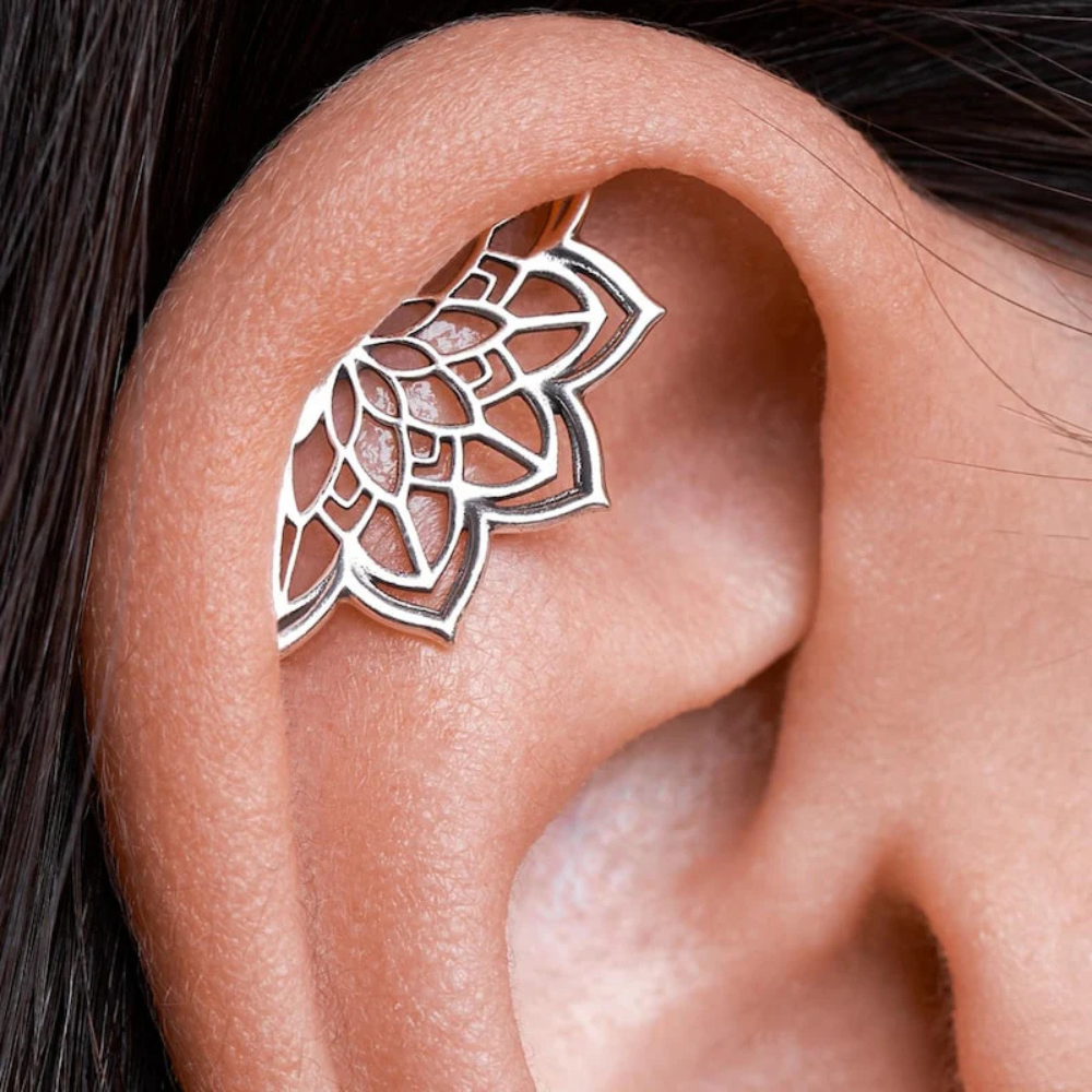 Aretes Helix Dama con Diseño Mandala
