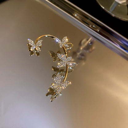 Freya – Pendientes Mariposa Elegantes