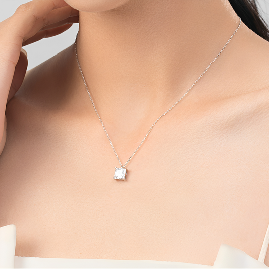 Lella – Collar de Plata Esterlina