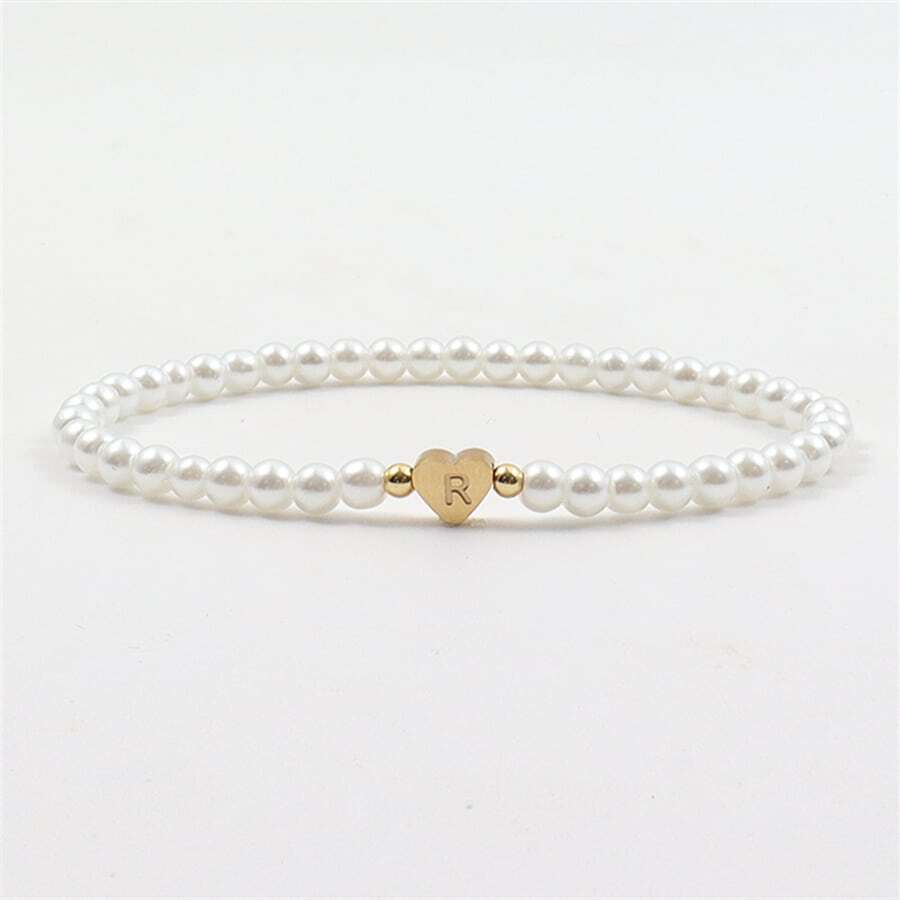 Pulsera de perlas personalizada con corazón e iniciales - grabado