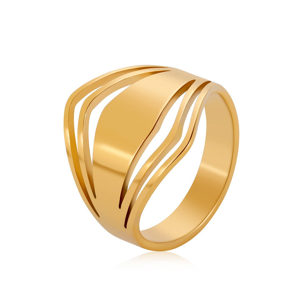 Britanny – Anillo llamativo elegante en oro