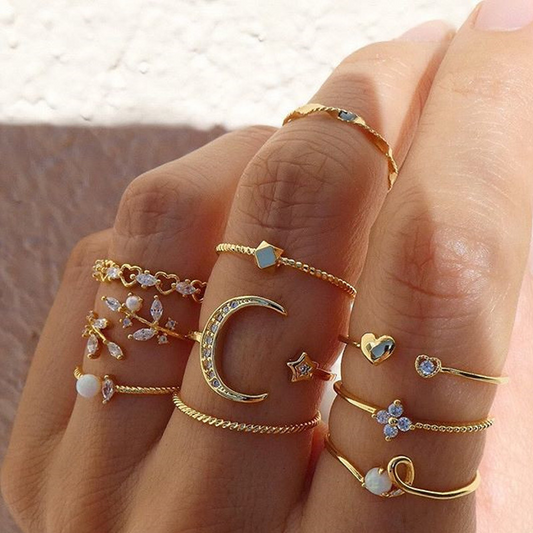 Luna y Estrella - 10 Anillos de Moda