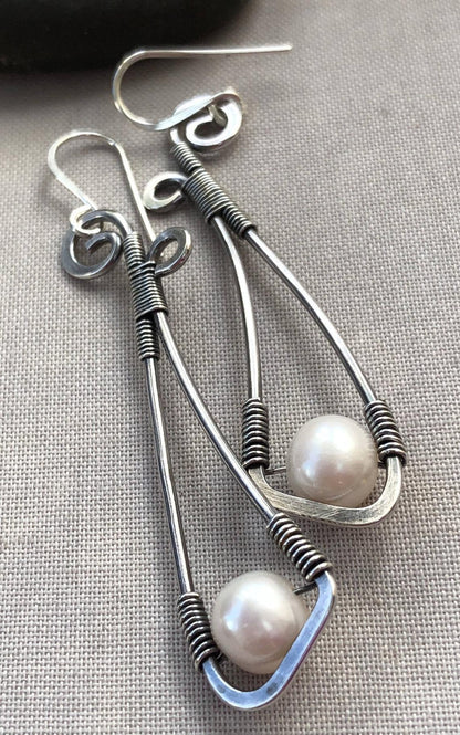 Isolde – Pendientes Vintage en Plata de Ley y Perlas