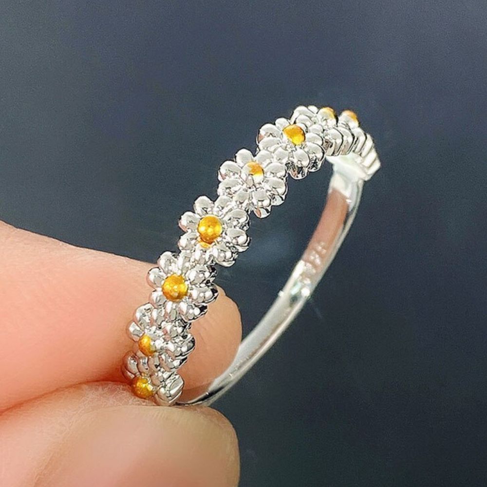 Anillo Ajustable de Margaritas para Damas con Motivo de Flor