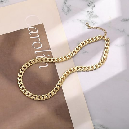 Anabel – Collar a Eslabones Dorados