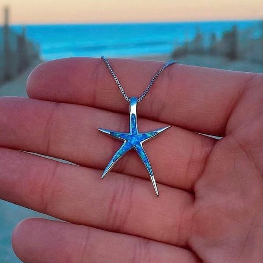 Starla – Collar de Plata con Estrella de Mar y Ópalo Azul