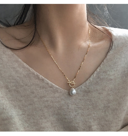 Neriza – Collar de Perlas Refinado