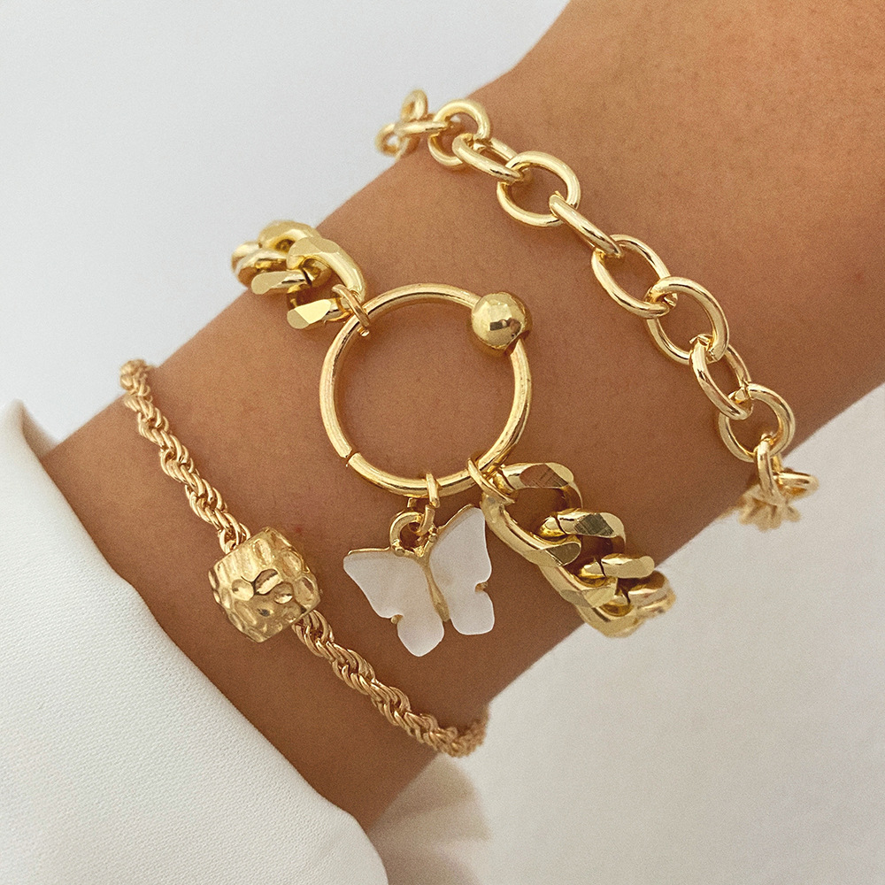Pulsera apilada de oro de 18 quilates - Apilamiento de pulseras para chicas doradas