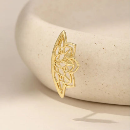 Aretes Helix Dama con Diseño Mandala
