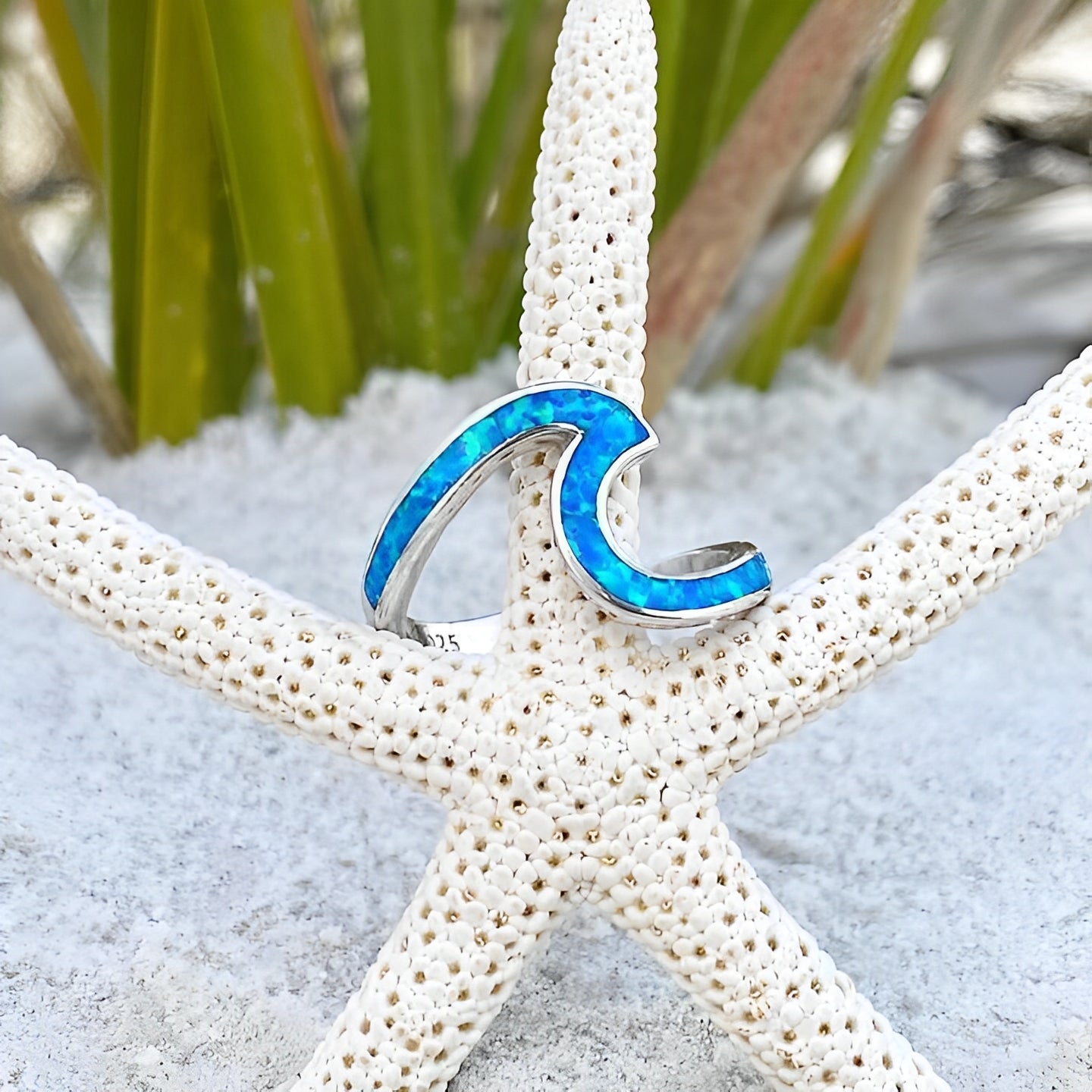 Nerina – Anillo Ola Marina en Ópalo y Plata