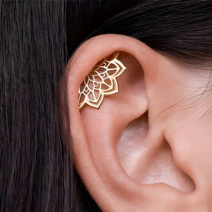 Aretes Helix Dama con Diseño Mandala