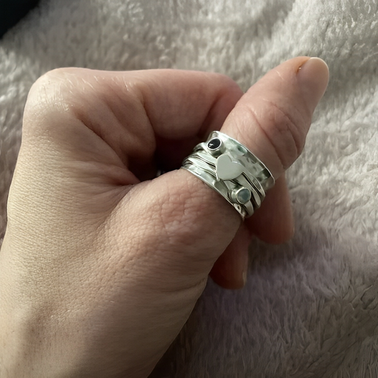 Mina – Anillo Giratorio con Corazón