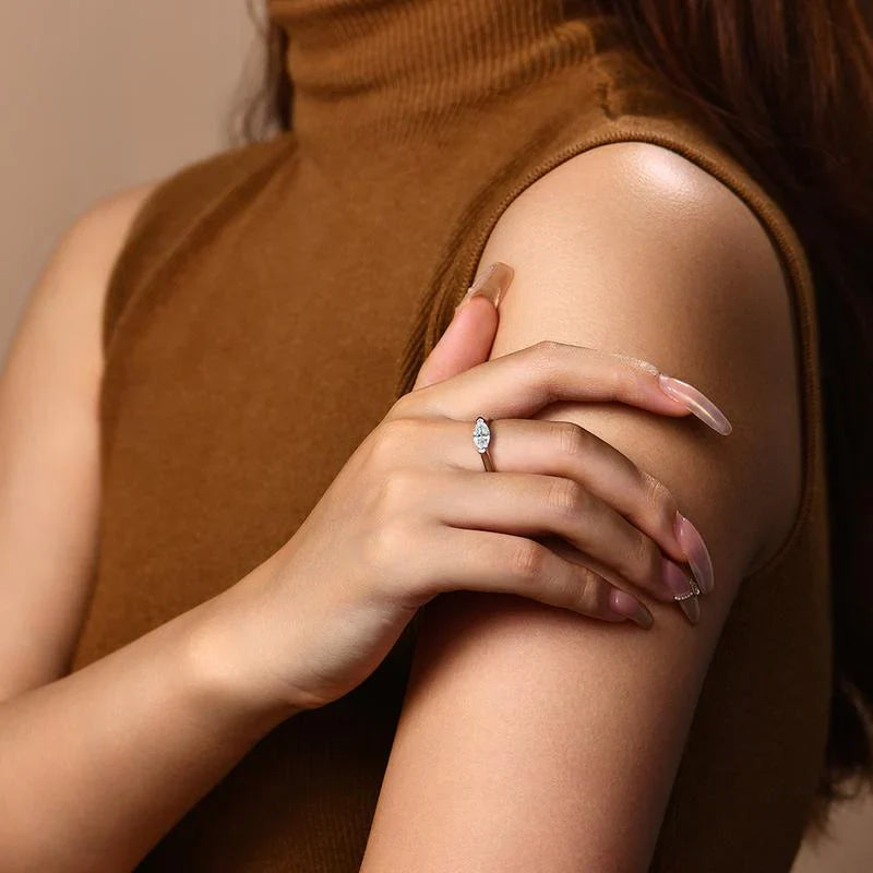 Hailey – Anillo Fino Elegante