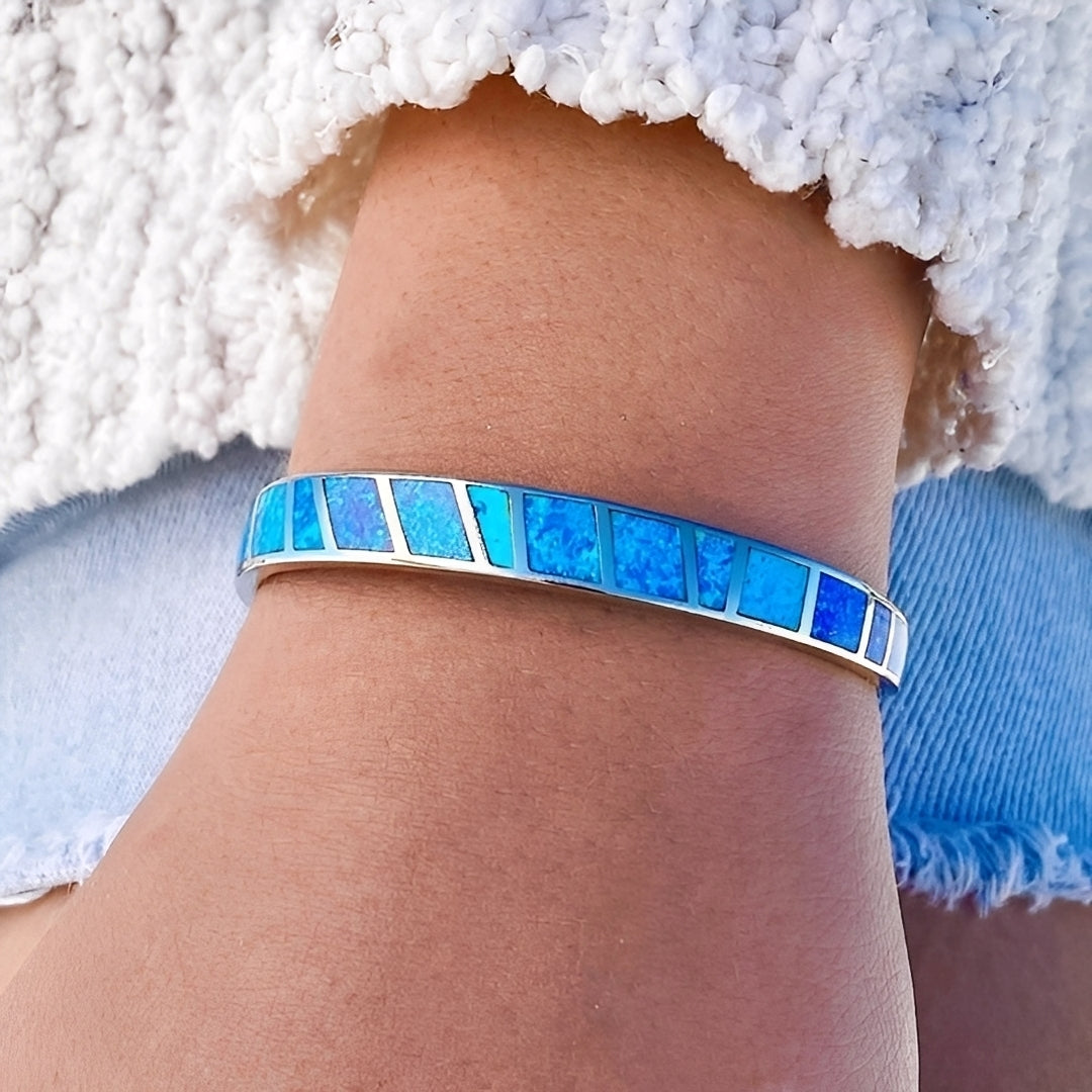 Mariel – Pulsera de Ópalo Azul en Plata
