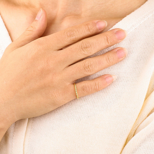 Manon – Anillo Apilable Trenzado