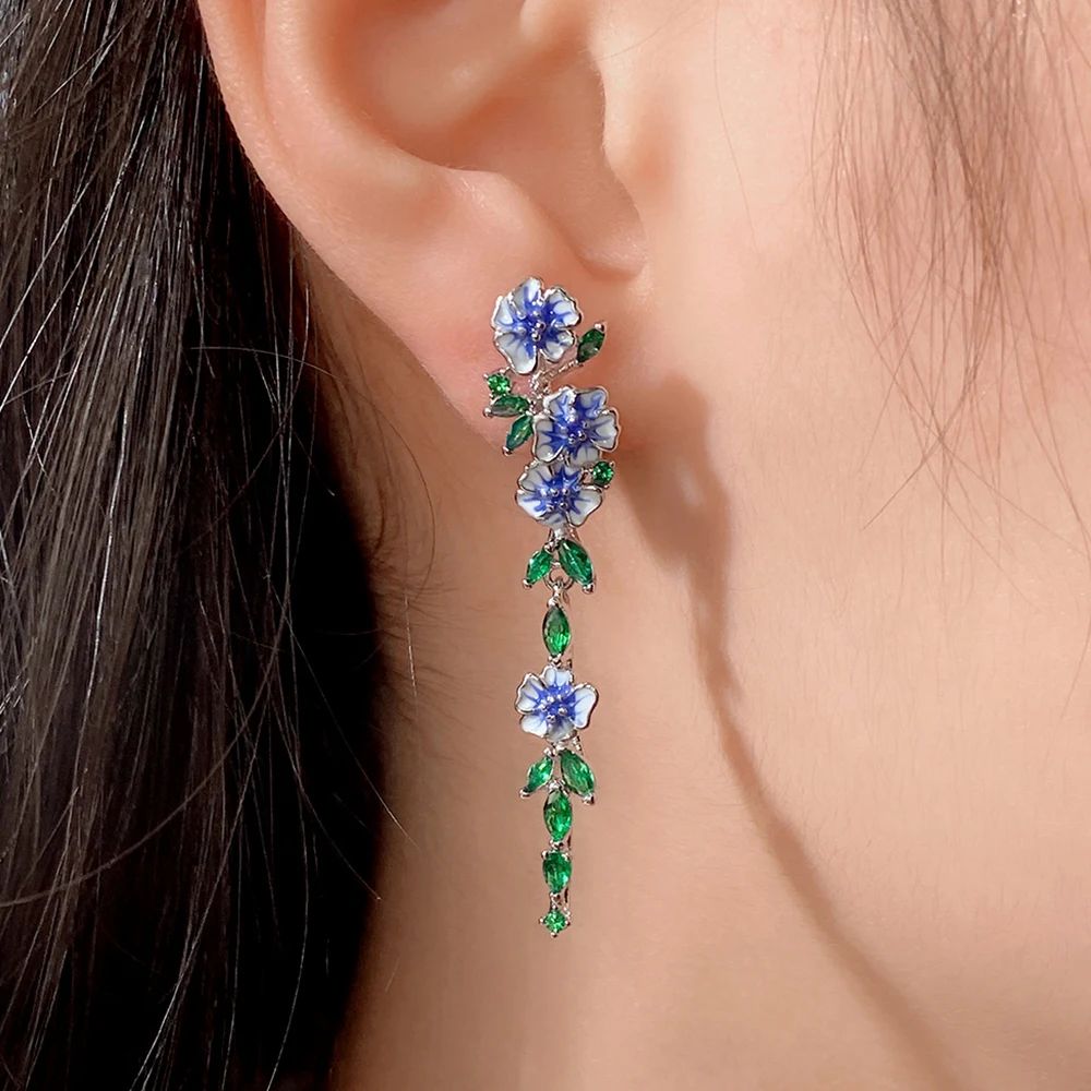 Pendientes de cadena de mujer con motivo floral - Par