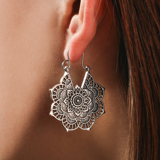 Sahana – Pendientes Boho de Mandala de Loto