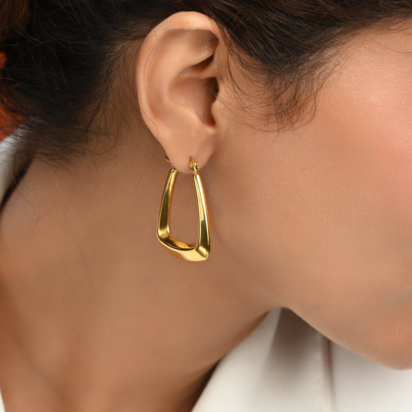 Mel – Pendientes Bold Edge Chic