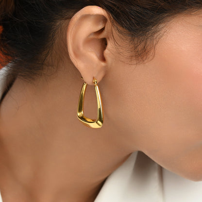 Mel – Pendientes Bold Edge Chic