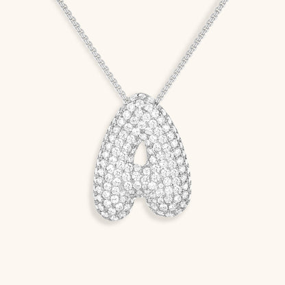 Collar de diamantes con inicial en burbuja