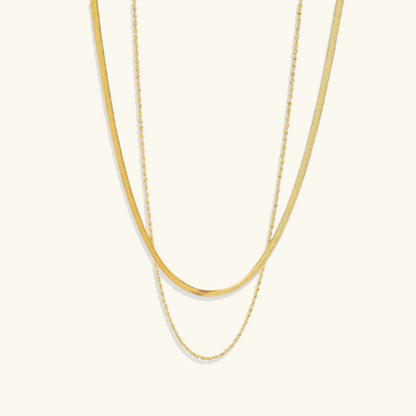 Nicole – Collar Dorado a Capas Múltiples