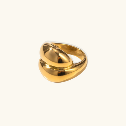 Avery – Anillo Dorado Refinado