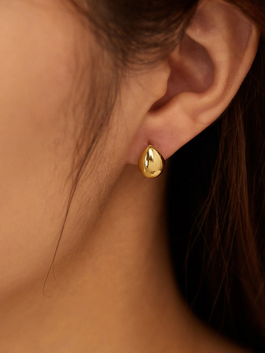 Erica – Pendientes Minimalistas de Gota