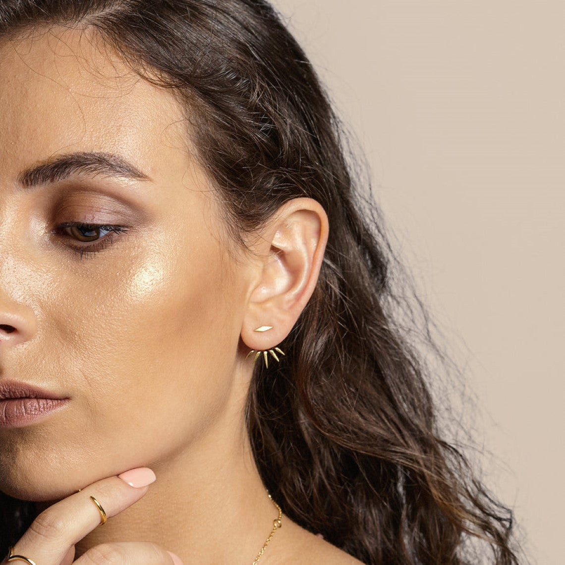 Pendientes Spike - Pendientes Minimalistas
