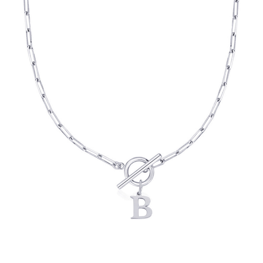 Amara – Collar Inicial en Eslabones de Papel