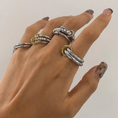 Briana – Anillo Apilado con Perlas Elegante