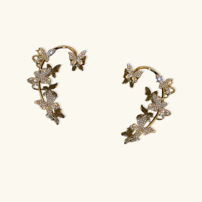 Freya – Pendientes Mariposa Elegantes