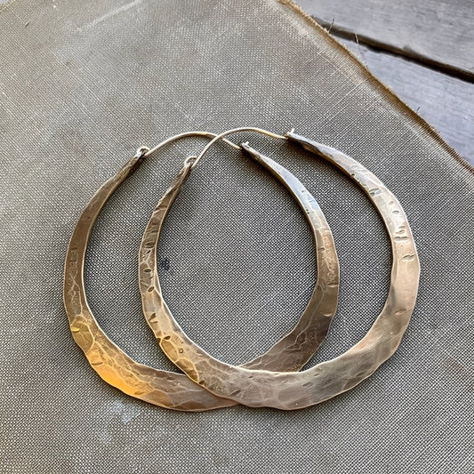 Celine – Aros Vintage Elegantes