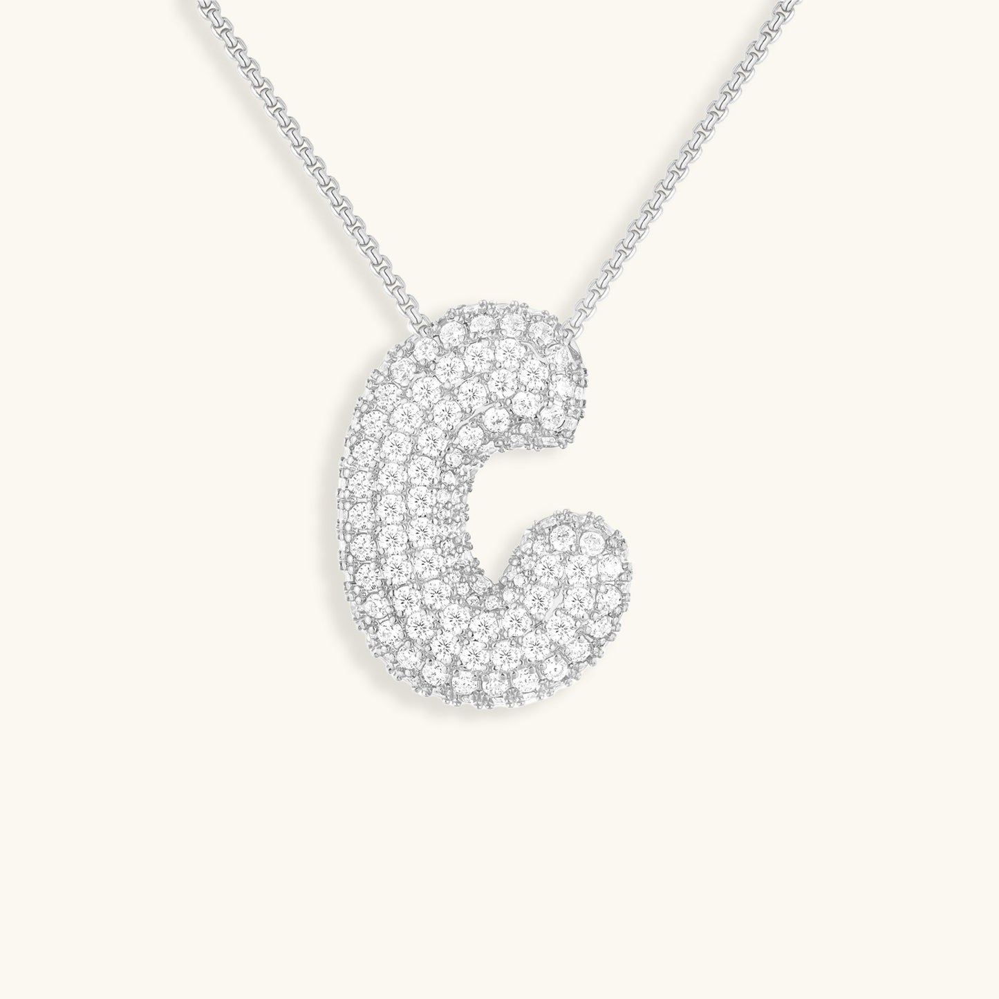 Collar de diamantes con inicial en burbuja